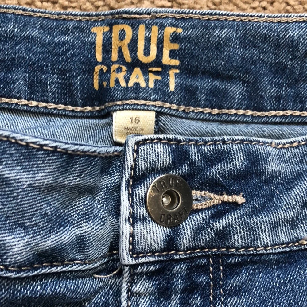 True‎ Craft Short Girls Size 16 Denim Blue Teen Junior Cuffed Raw Hem